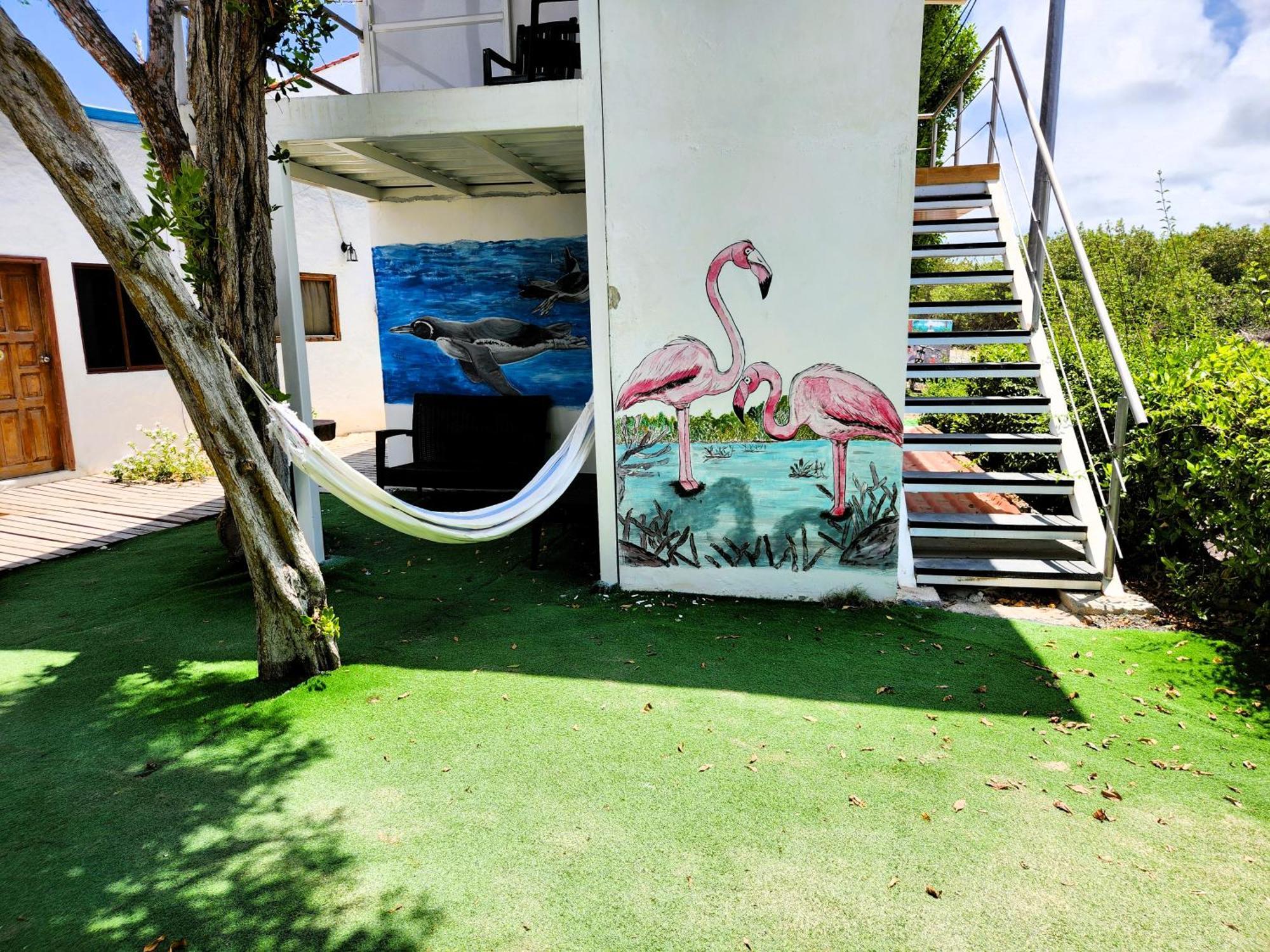 Hotel La Jungla Puerto Villamil Exterior foto